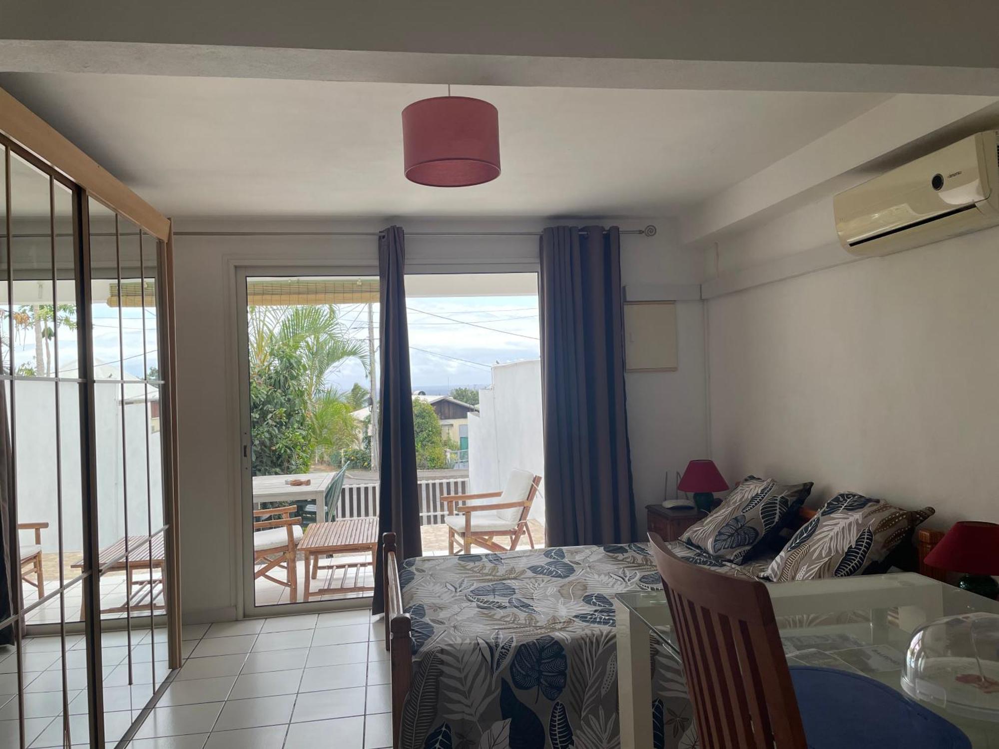Studio 40M2 Saint Gilles Les Bains Exterior foto